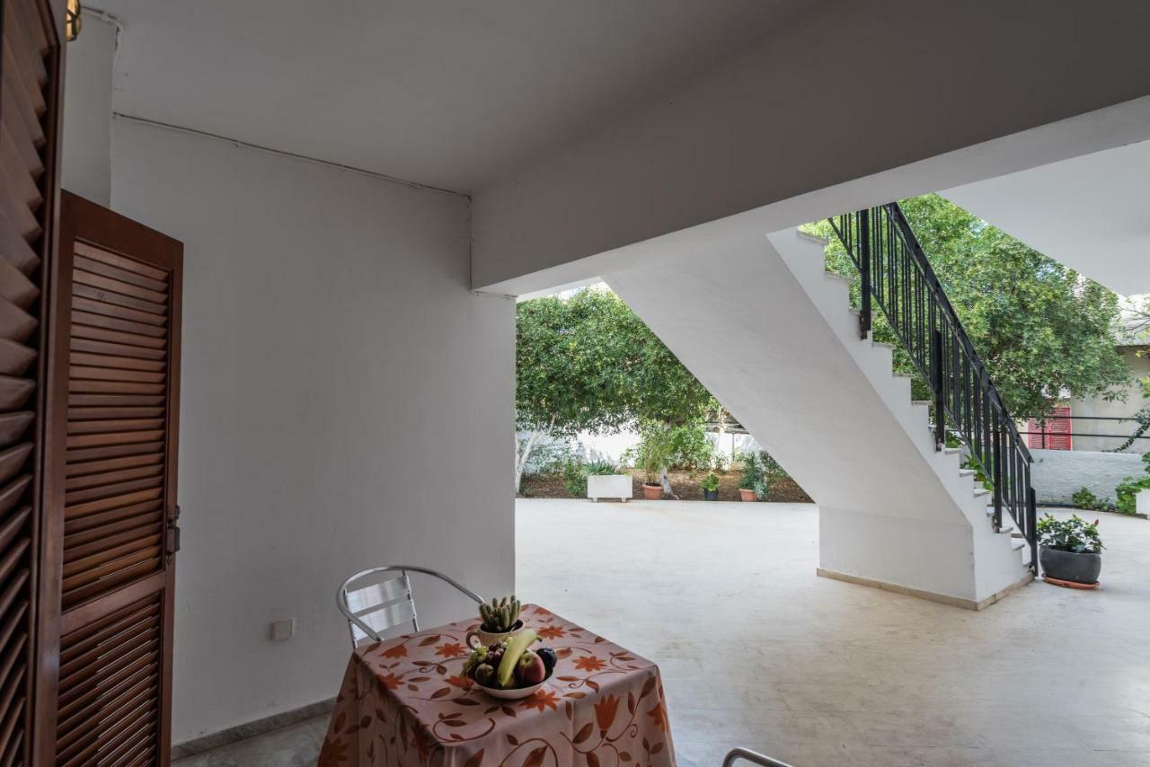 Areti Apartments Poros  Luaran gambar