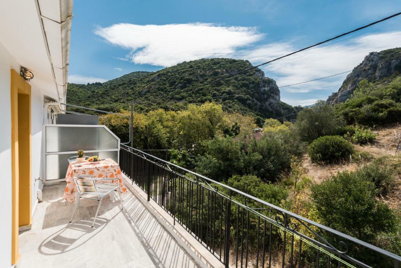 Areti Apartments Poros  Luaran gambar