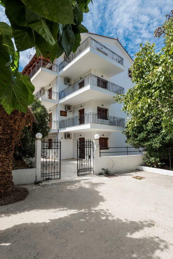 Areti Apartments Poros  Luaran gambar